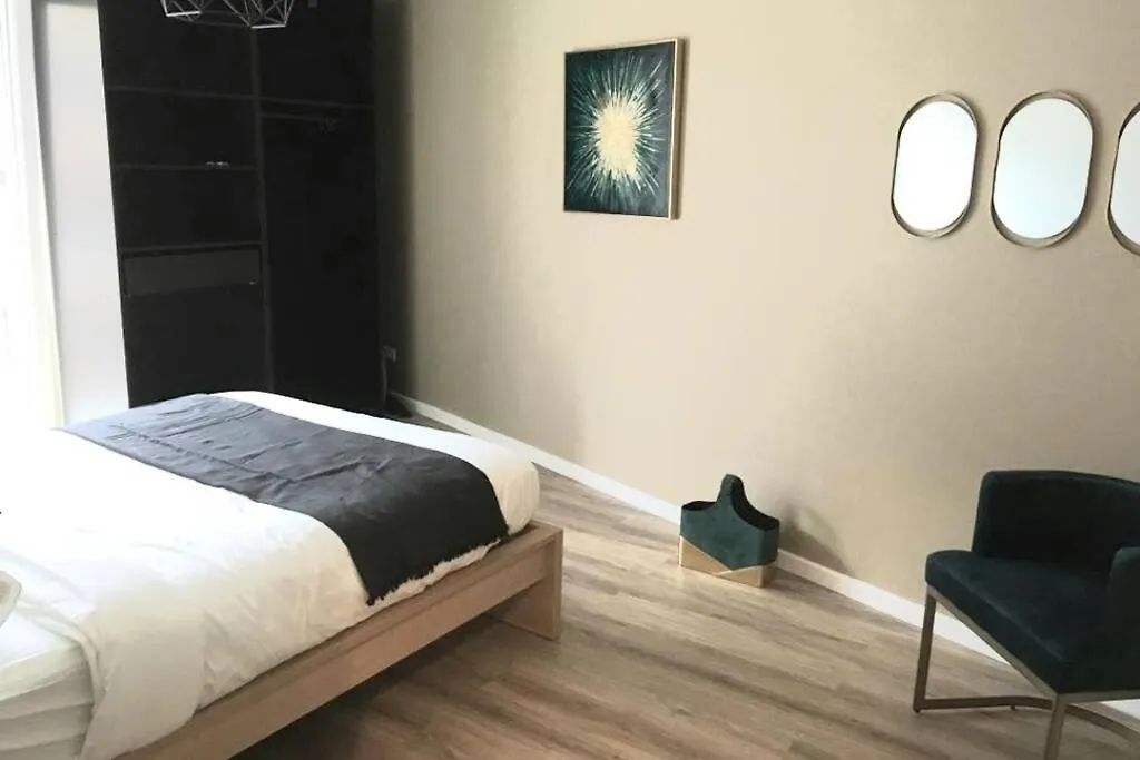 Ferienwohnung Modern 4 Beds In Convenient Location, Free Parking Luxemburg