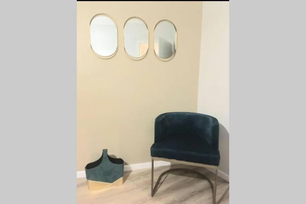 Ferienwohnung Modern 4 Beds In Convenient Location, Free Parking Luxemburg Apartment