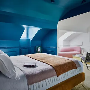 Halcyon Days Apartment
