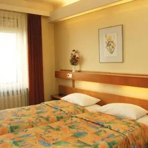 Hotel Zurich, Luxemburgo