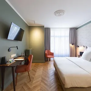 4* Hotel Perrin - Former Carlton