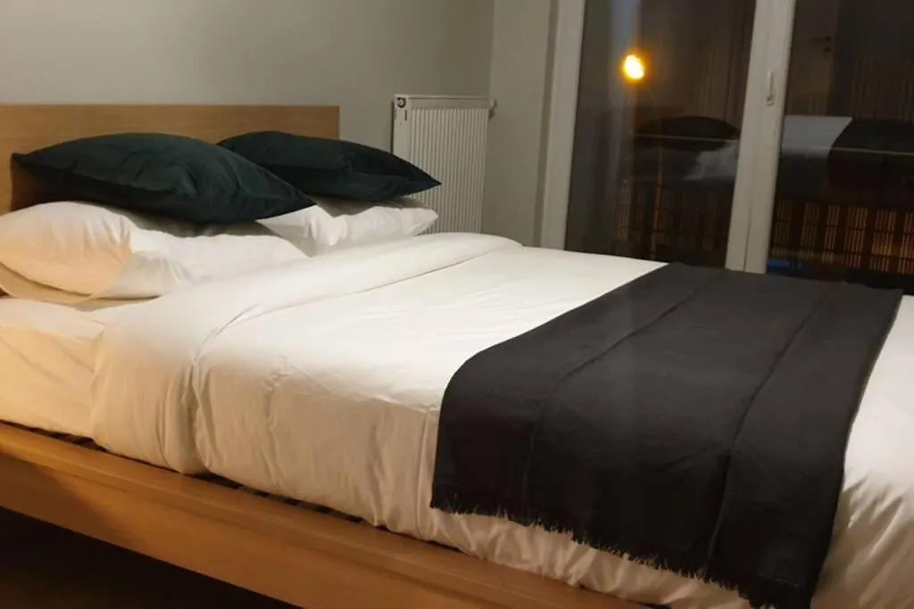 Modern 4 Beds In Convenient Location, Free Parking Apartment Luxembourg